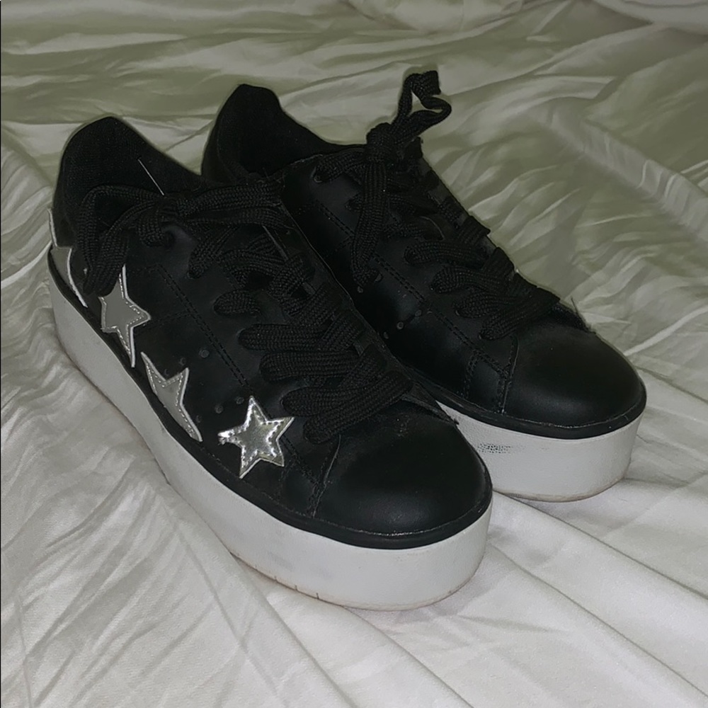 j.adams sneakers